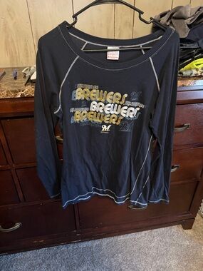 5th & Ocean Navy Milwaukee Brewers Long Sleeve Tee